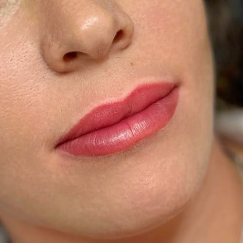 Cosmo Belle Beauty - Sourcils & cils Grenoble - Cosmo Belle Beauty - Photo Galerie - OneBooking