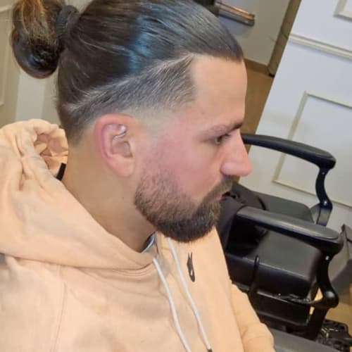 Le charisme coiffeur/barbier - Coiffure Strasbourg - Le charisme coiffeur/barbier - Photo Galerie - OneBooking
