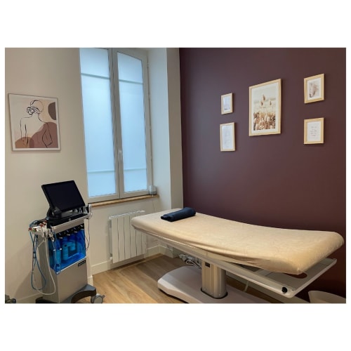 Centre Esthétique et Anti-Age du Palais - Institut de beauté Coutances - Centre Esthétique et Anti-Age du Palais - Photo Galerie - OneBooking