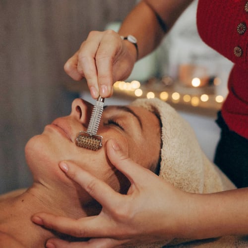 Les Soins de Janne | Kobido | Massage | Soins visage | HydraSkin | Épilation au fil - Institut de beauté Ustaritz - Les Soins de Janne | Kobido | Massage | Soins visage | HydraSkin | Épilation au fil - Photo Galerie - OneBooking