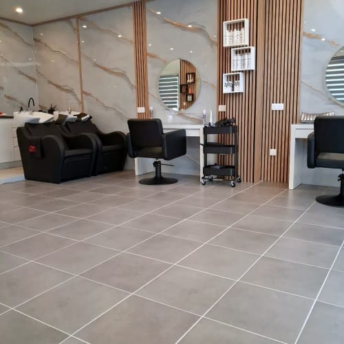 S.Linoria Coiffure - Coiffure Cannes - S.Linoria Coiffure - Photo Galerie - OneBooking