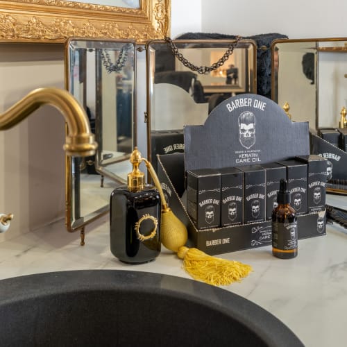 Maison David & Thomas - Barbier Marseille - Maison David & Thomas - Photo Galerie - OneBooking