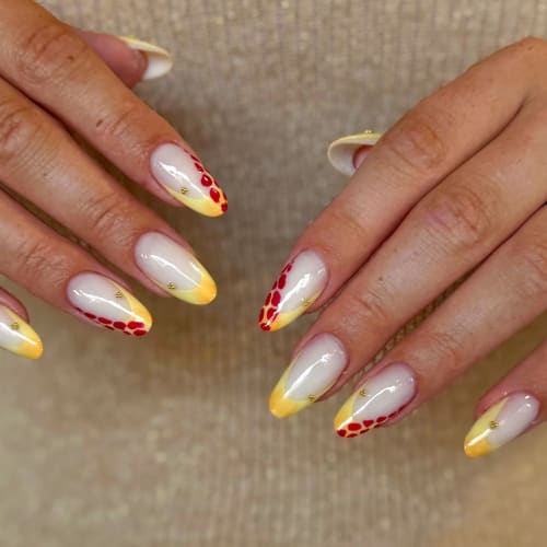 CALAMITY NAILS - Onglerie Besançon - CALAMITY NAILS - Photo Galerie - OneBooking