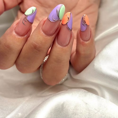 Les trésors de l‘ongle - Onglerie Rousset - Les trésors de l‘ongle - Photo Galerie - OneBooking