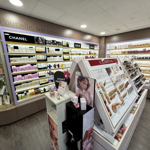 Passion Beauté - Maisons-Alfort - Sourcils & cils Maisons-Alfort - Passion Beauté - Maisons-Alfort - Photo Galerie - OneBooking
