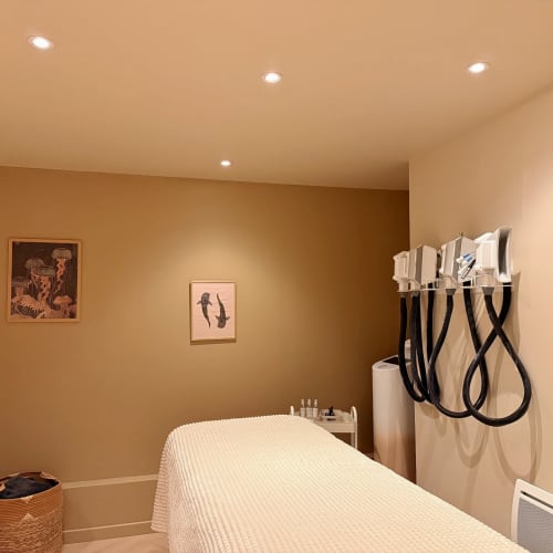 Maison Bloom - Sourcils & cils Montauban - Maison Bloom - Photo Galerie - OneBooking