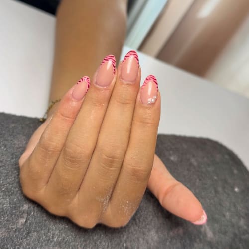 Meelie Nails 83 - Onglerie Toulon - Meelie Nails 83 - Photo Galerie - OneBooking