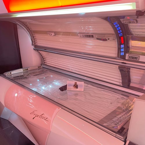 SUNsquare - Bronzage - Institut de beauté Saint-Étienne - SUNsquare - Bronzage - Photo Galerie - OneBooking