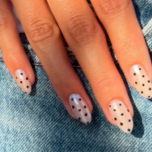 Moonails - Coiffure Nice - Moonails - Photo Galerie - OneBooking