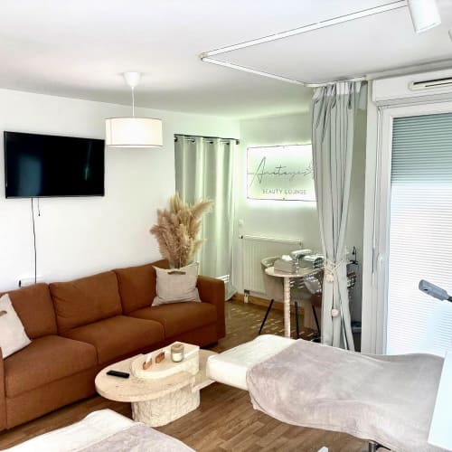 Aniteyes - Onglerie Créteil - Aniteyes - Photo Galerie - OneBooking