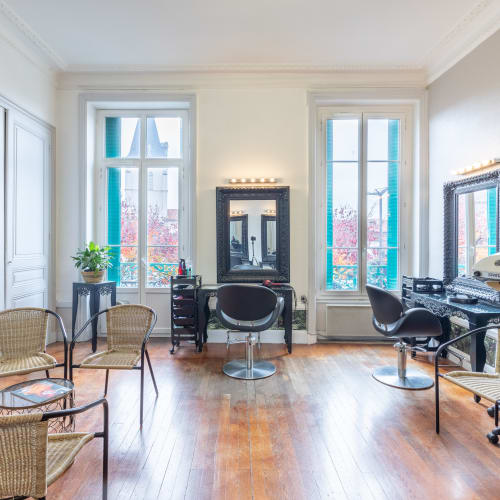 Salon Beautex - Coiffure & Esthétique - Sourcils & cils Vénissieux - Salon Beautex - Coiffure & Esthétique - Photo Galerie - OneBooking