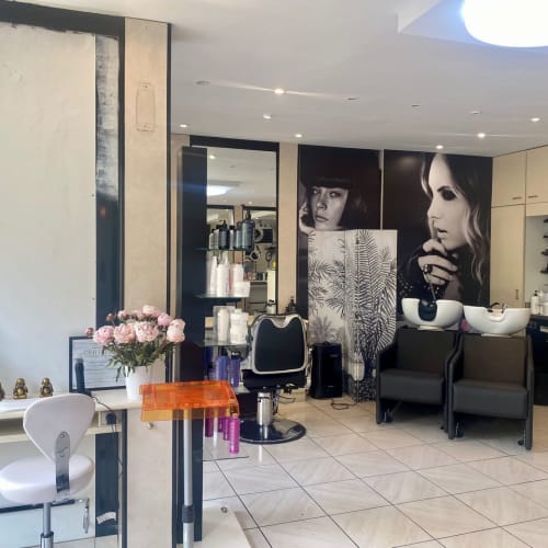 MG Coiffure Beauté - Mina - Coiffure Nice - MG Coiffure Beauté - Mina - Photo Galerie - OneBooking
