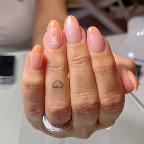 Mme Mélodie - Sourcils & cils Nice - Mme Mélodie - Photo Galerie - OneBooking