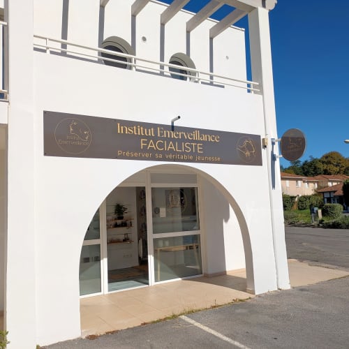 Institut emerveillance - Institut de beauté Ondres - Institut emerveillance - Photo Galerie - OneBooking