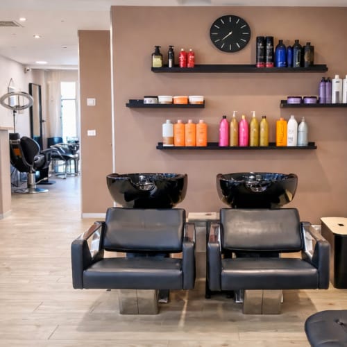 Lobna Coiffure - Coiffure Le Cannet - Lobna Coiffure - Photo Galerie - OneBooking