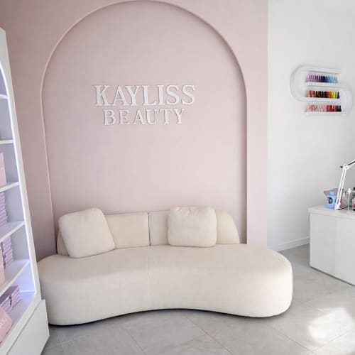 Kayliss Beauty - Sourcils & cils Cagnes-sur-Mer - Kayliss Beauty - Photo Galerie - OneBooking