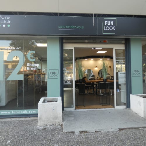 Fun Look - Barbier Marseille - Fun Look - Photo Galerie - OneBooking