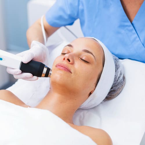 dmcLAB. Les soins experts du DermoMedicalCenter - Hydra Visage - Microneedling - Kobido - Massage Paris - dmcLAB. Les soins experts du DermoMedicalCenter - Hydra Visage - Microneedling - Kobido - Photo Galerie - OneBooking