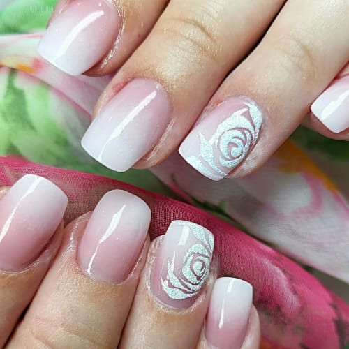 Le Vernis à Ongles - Institut de beauté Toulon - Le Vernis à Ongles - Photo Galerie - OneBooking