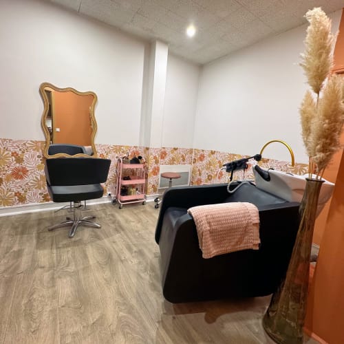 L'atelier s'aimer simplement - Elise Jamain - Créatrice bien-être et beauté pour femme - Coiffure Angers - L'atelier s'aimer simplement - Elise Jamain - Créatrice bien-être et beauté pour femme - Photo Galerie - OneBooking
