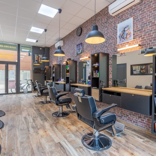 Club des Artistes - Coiffure Castres - Club des Artistes - Photo Galerie - OneBooking