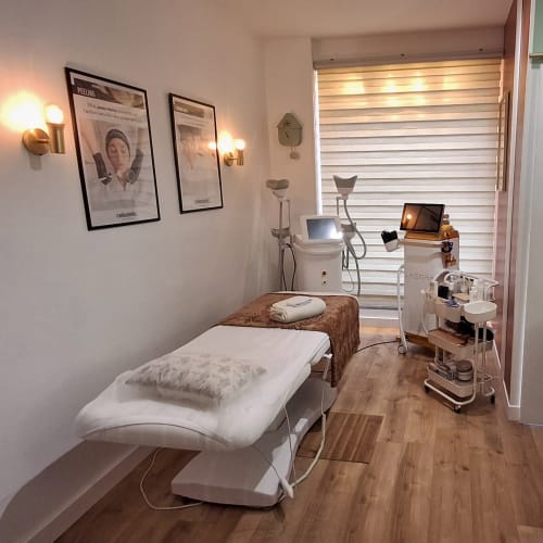 Toscane Clinic - Épilation Laser - Onglerie Caen - Toscane Clinic - Épilation Laser - Photo Galerie - OneBooking