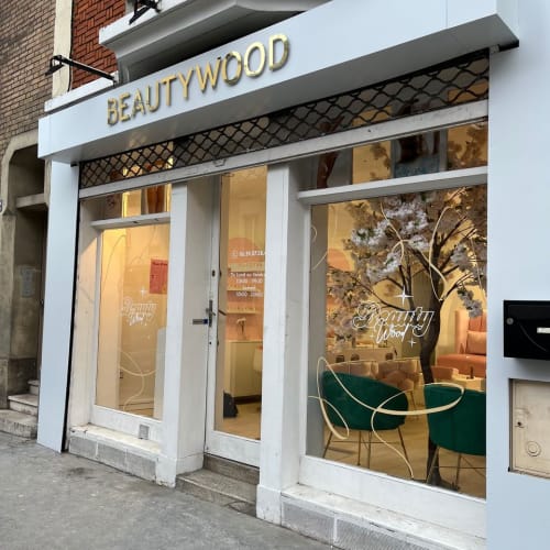 beauty wood - Onglerie Reims - beauty wood - Photo Galerie - OneBooking