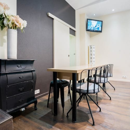 Ylinne - Onglerie Paris - Ylinne - Photo Galerie - OneBooking