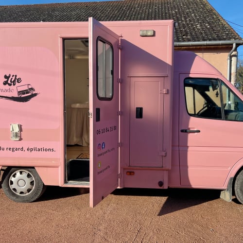 Beauty van Life - Onglerie Vichy - Beauty van Life - Photo Galerie - OneBooking