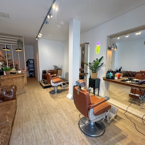 Gino Barbero - Cut by June - Sourcils & cils Colmar - Gino Barbero - Cut by June - Photo Galerie - OneBooking