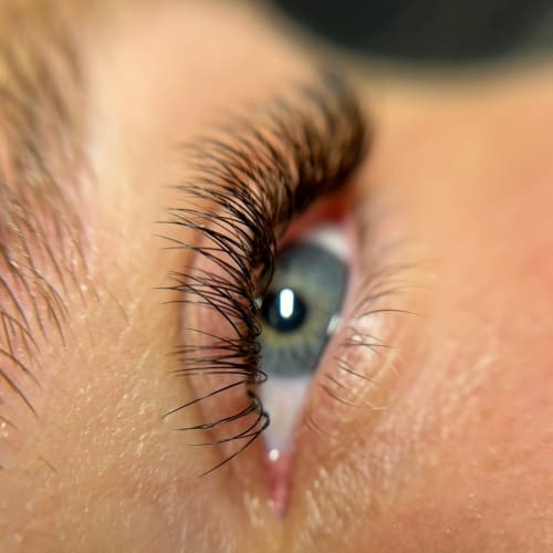Nails & Lashes - Onglerie Mont-de-Marsan - Nails & Lashes - Photo Galerie - OneBooking
