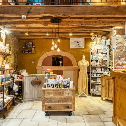 La source de bien-être - Institut de beauté Pélussin - La source de bien-être - Photo Galerie - OneBooking