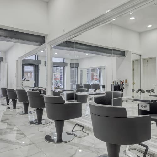 Salon Ayhan - Coiffure Lyon - Salon Ayhan - Photo Galerie - OneBooking