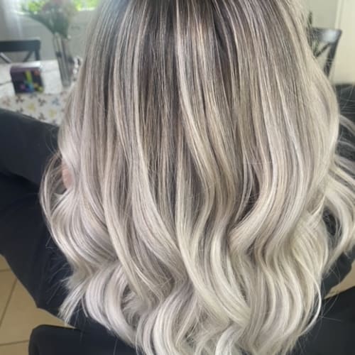 Les nuances de Tatiana - Coiffure Dreux - Les nuances de Tatiana - Photo Galerie - OneBooking