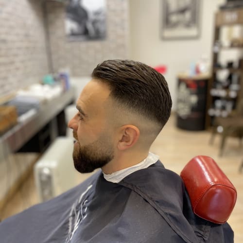Masculin Coiffeur Barbier - Barbier Marseille - Masculin Coiffeur Barbier - Photo Galerie - OneBooking