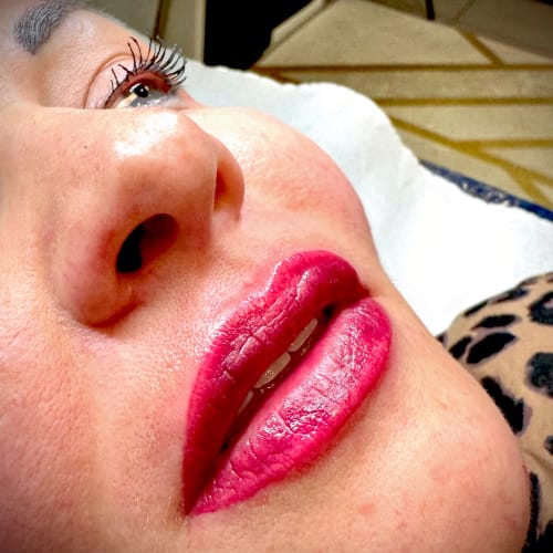 The beauty corner by Alex - Sourcils & cils Nice - The beauty corner by Alex - - Photo Galerie - OneBooking