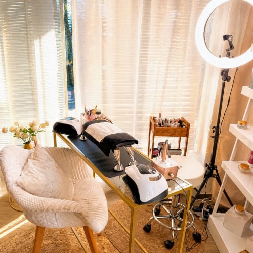 L'atelier Hair & Beauty Salon de Coiffure et Esthétique - Coiffure Cannes la Bocca  - L’Atelier du lissage & Prestige Beauty - Photo Galerie - OneBooking