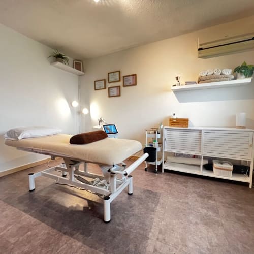 Mahina Laser & Soins - Sourcils & cils Arles - Mahina Laser & Soins - Photo Galerie - OneBooking