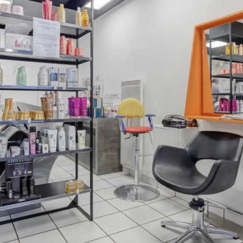 Le fauteuil d’Olivier - Coiffure Alençon - Le fauteuil d’Olivier - Photo Galerie - OneBooking