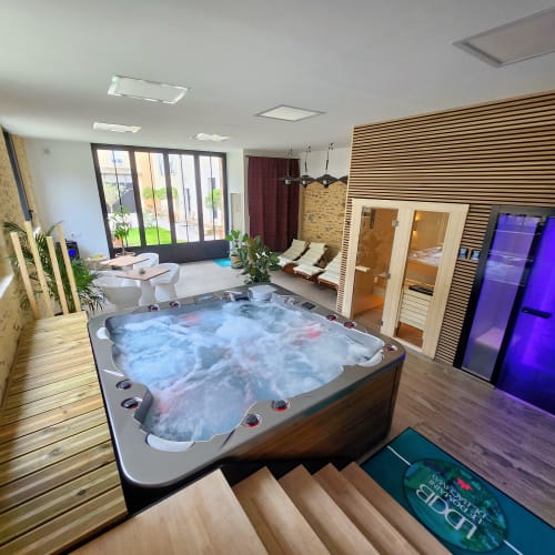 Domaine de BACHMAY - Sourcils & cils Laval - Domaine de BACHMAY - Photo Galerie - OneBooking