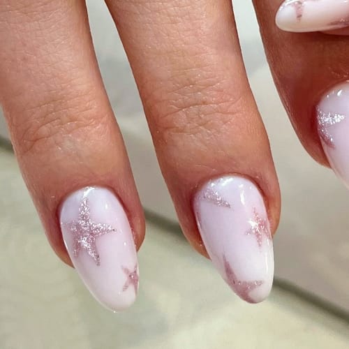 Léïna Ongles d’Art - Onglerie Lyon - Léïna Ongles d’Art - Photo Galerie - OneBooking