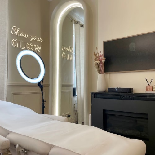 Orah | Salon Aesthetic - Coiffure Angers - Orah | Salon Aesthetic - Photo Galerie - OneBooking