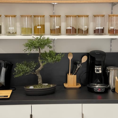 UN CÔTÉ ZEN - Espace de coiffure naturel - Coiffure Dijon - UN CÔTÉ ZEN - Espace de coiffure naturel - Photo Galerie - OneBooking