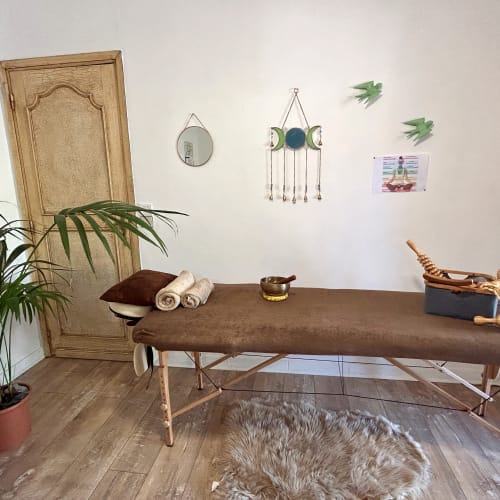Virginie MASCARELLO "les clés de l'harmonie intérieure" madero visage & corps et massages - Esthétique Mougins - Virginie MASCARELLO "les clés de l'harmonie intérieure" madero visage & corps et massages - Photo Galerie - OneBooking