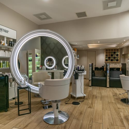 Richard Laurent Coiffure - Coiffure Saint-Étienne - Richard Laurent Coiffure - Photo Galerie - OneBooking