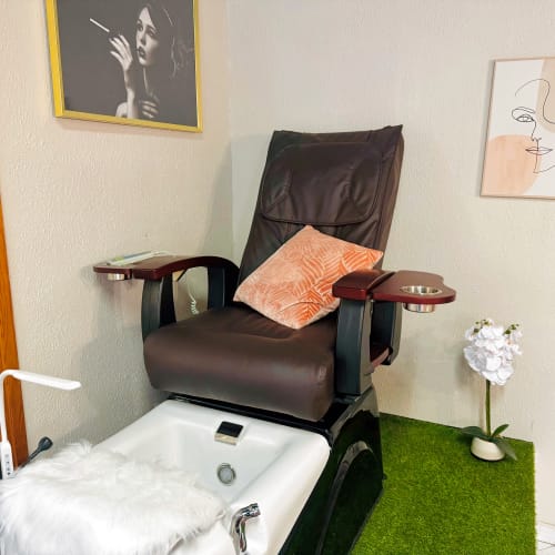 Nouria Beauty Bar - Onglerie Le Mans - Nouria Beauty Bar - Photo Galerie - OneBooking
