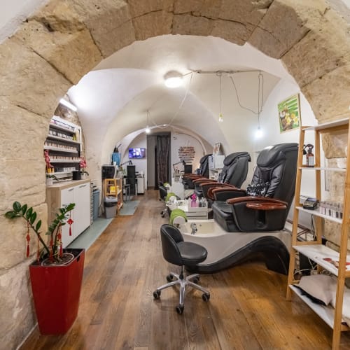Bang Nails - Marchands - Onglerie Nîmes - Bang Nails - Marchands - Photo Galerie - OneBooking