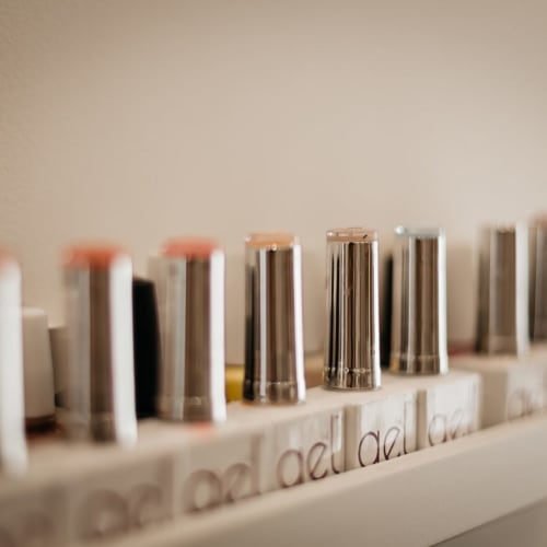 Atelier Skin Expert - Coiffure Valbonne - Atelier Skin Expert - Photo Galerie - OneBooking