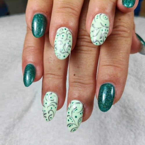 Les ongles de Loti - Spa et Hammam - Onglerie Chef-Boutonne - Les ongles de Loti - Spa et Hammam - Photo Galerie - OneBooking
