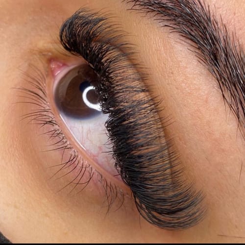 Tsaranails - Sourcils & cils Nice - Tsaranails - Photo Galerie - OneBooking